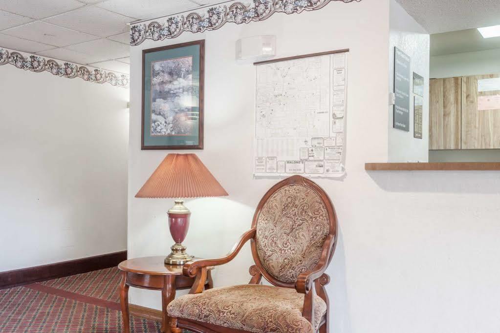 Auburn Inn Εξωτερικό φωτογραφία